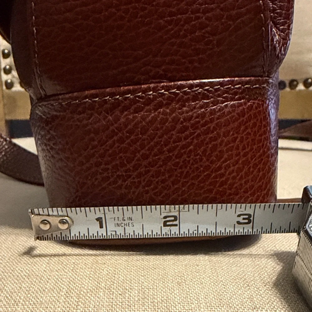 Lord & Taylor Vintage Rich Brown Leather Messenger Bag